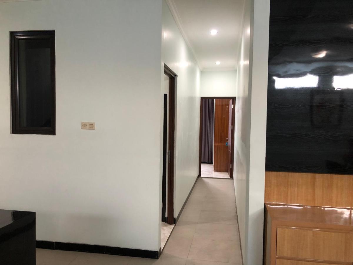 Bening Asri Guesthouse Tangerang Exterior foto