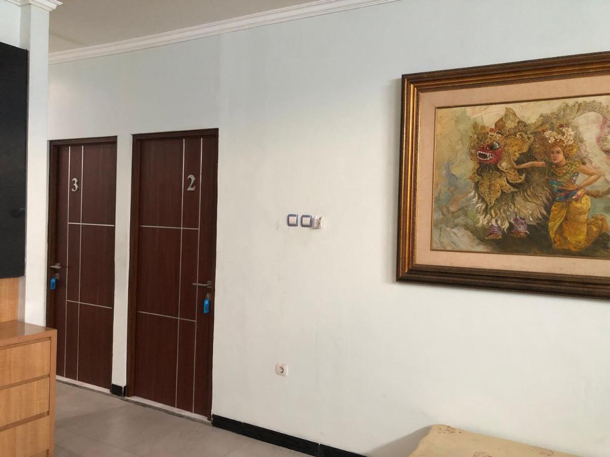 Bening Asri Guesthouse Tangerang Exterior foto